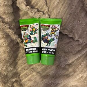 Green Shampoo and Body Wash Set